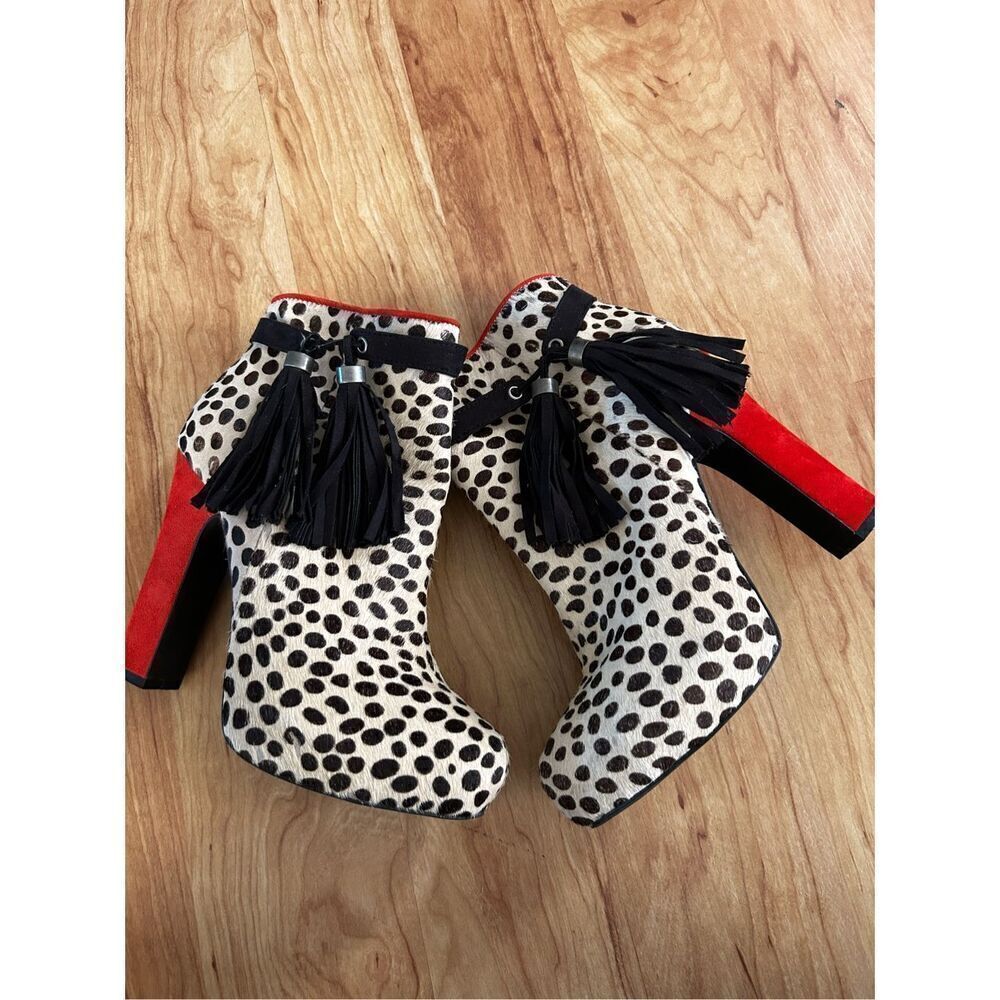 BeBe Leopard Print Heeled Side Zippered Booties with Red Heels and Tassels size